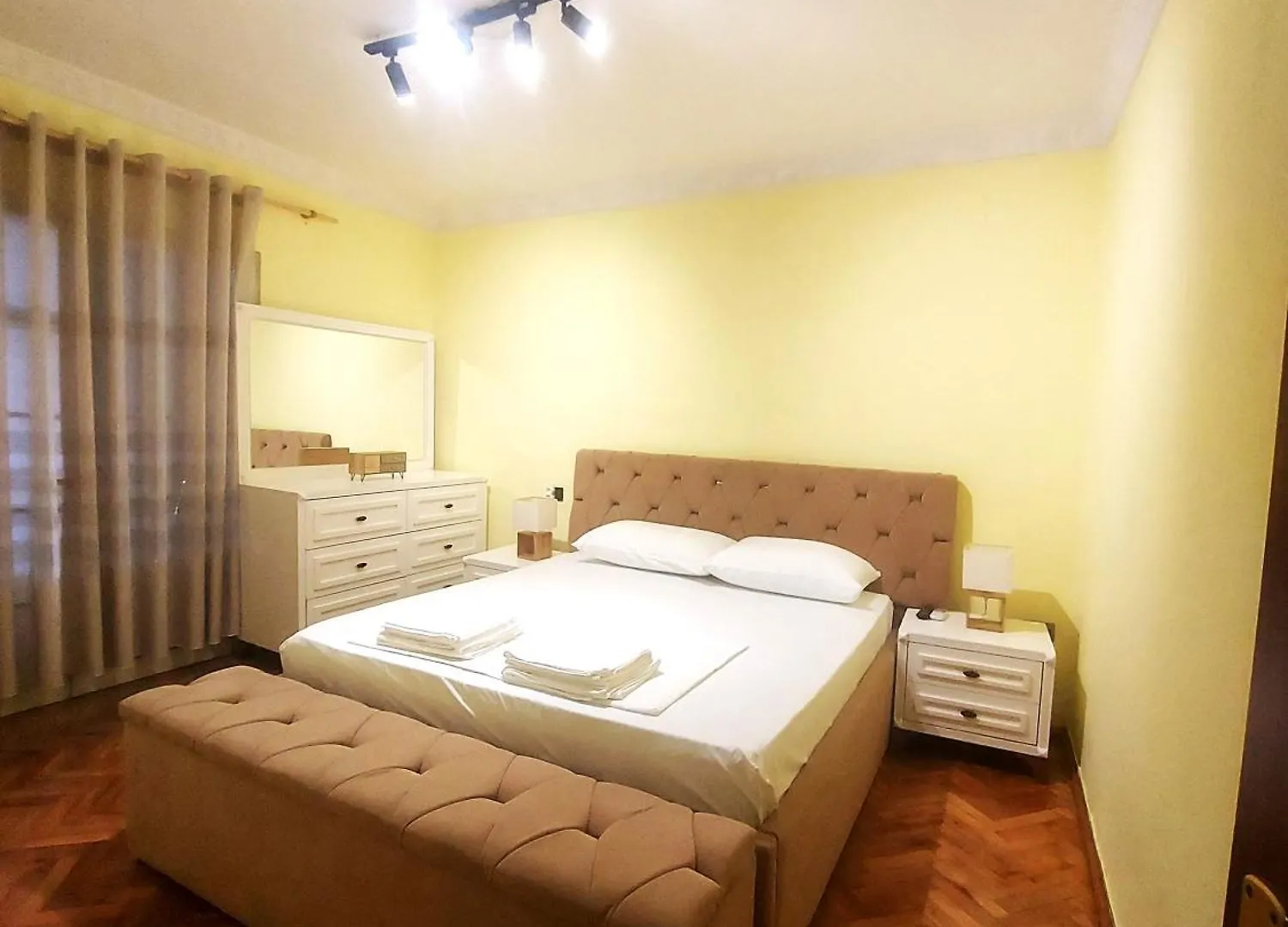 Apartament Fun House Serenity Tirana