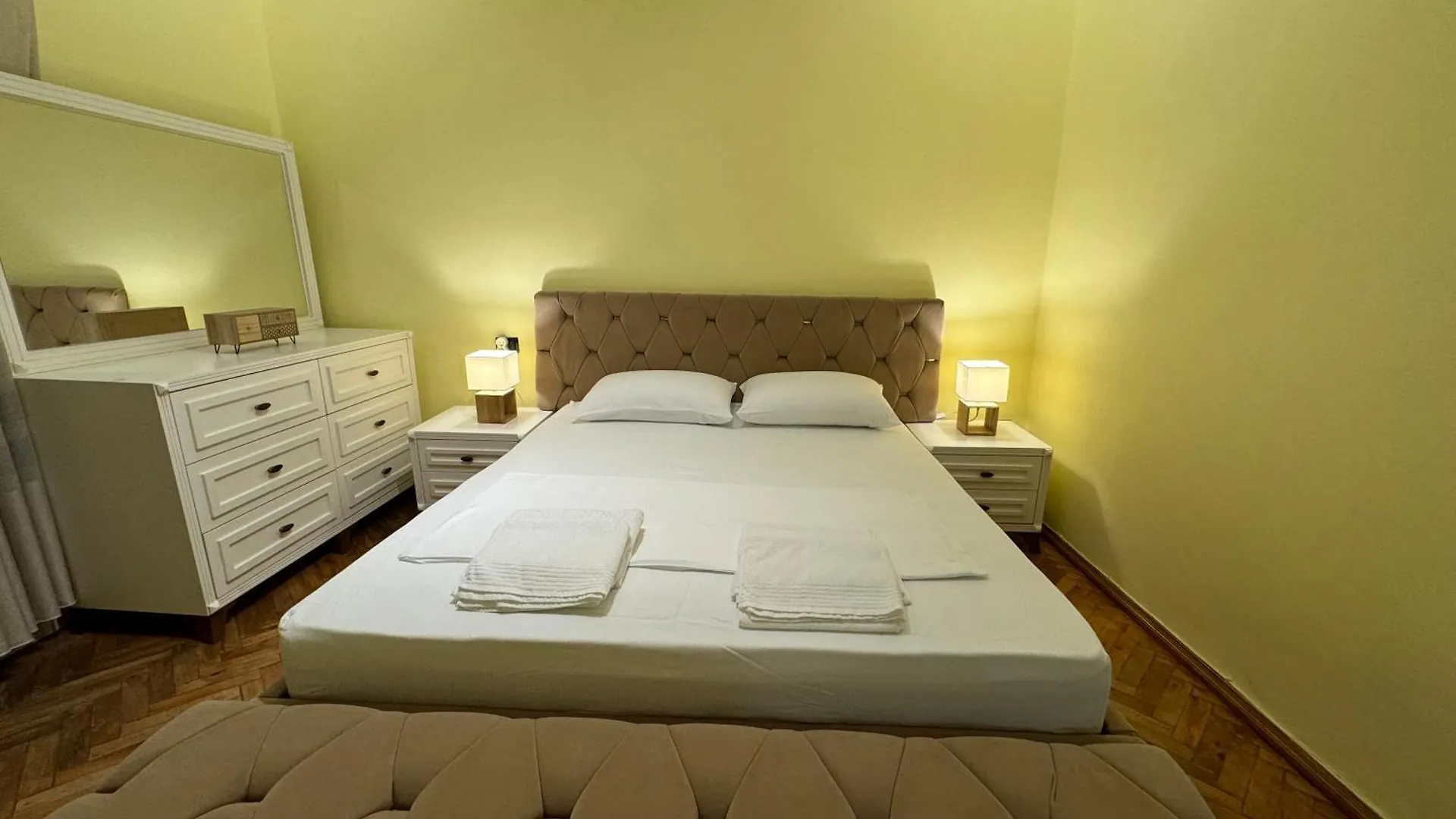 Apartament Fun House Serenity Tirana